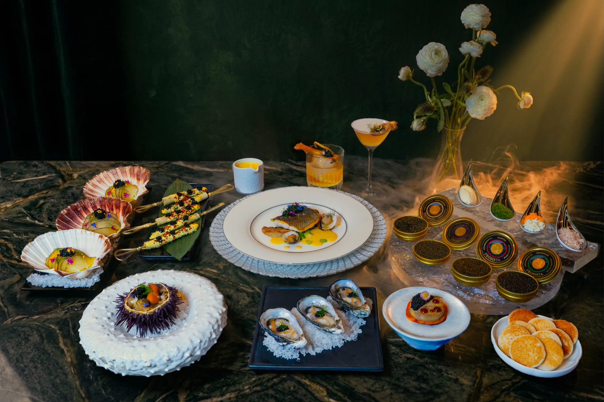 Caviar-Set-Dinner